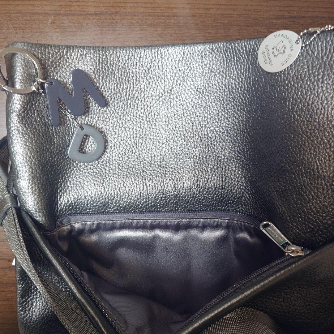 MANDARINA DUCK （マンダリナダック）ショルダーバック