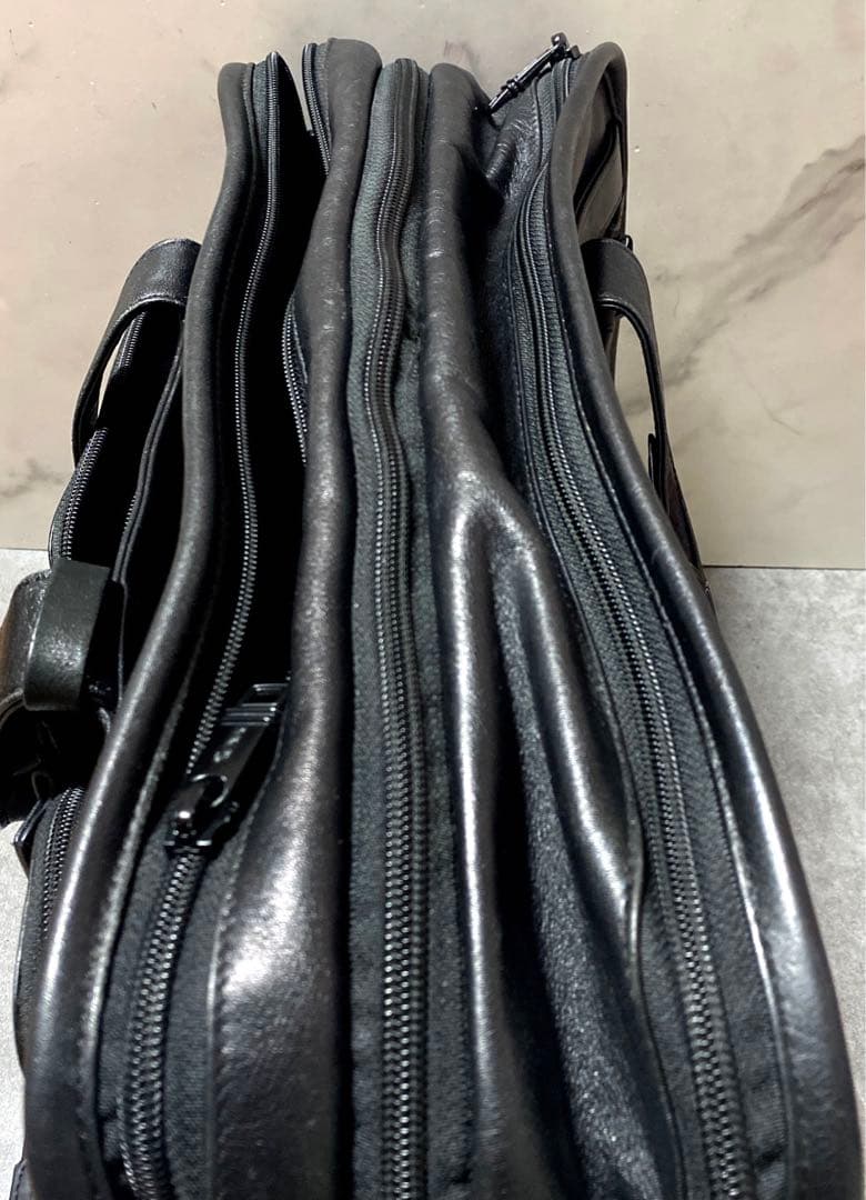 トゥミ 96160DH レザーEXPオーガナイザーPCブリーフ XL【特大強靭】