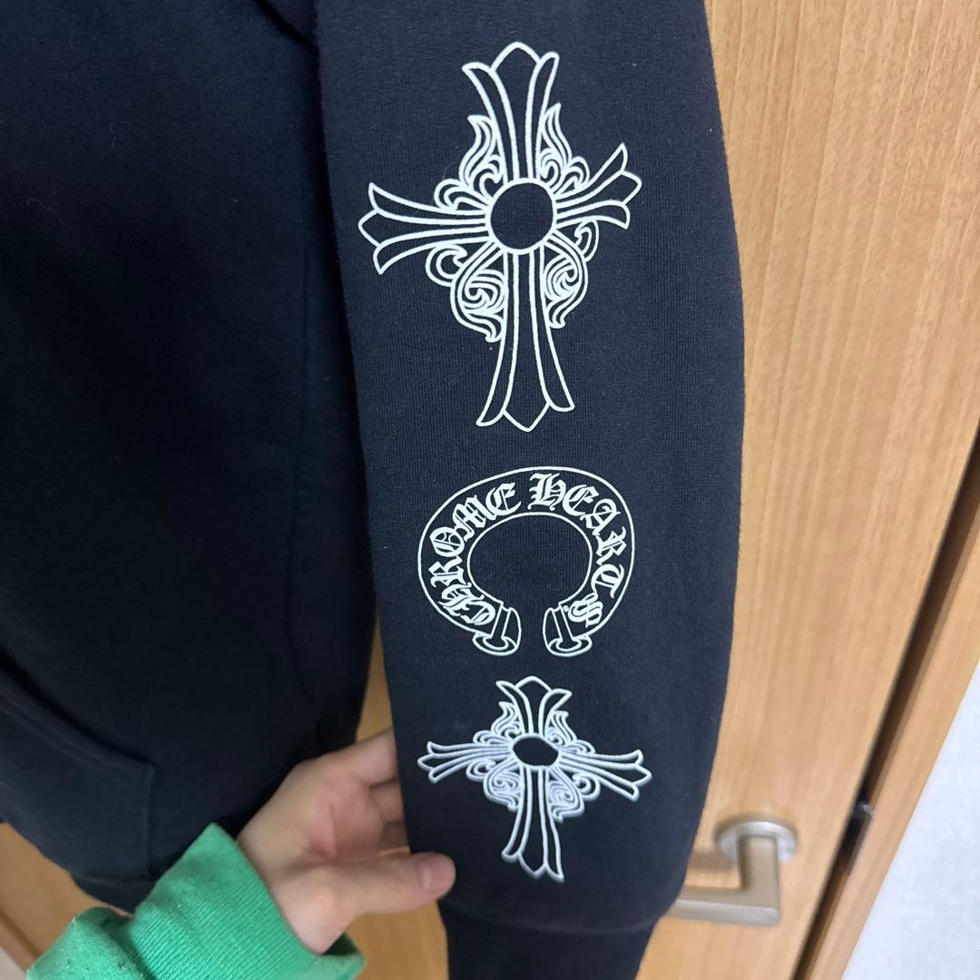chrome hearts パーカー