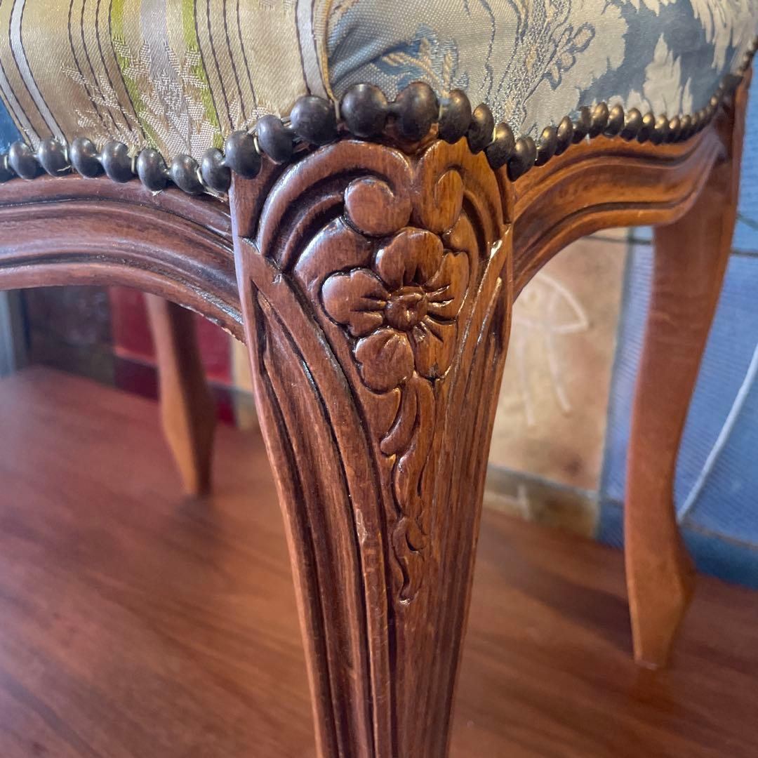 お値下げ‼︎ イタリア製猫脚スツール