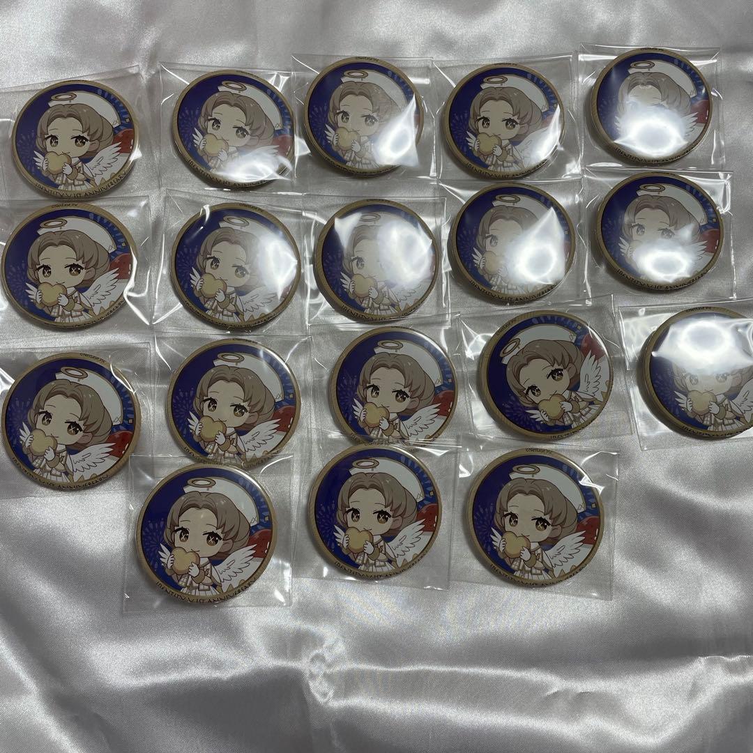 医師エミリースイパラハート型缶バッジ