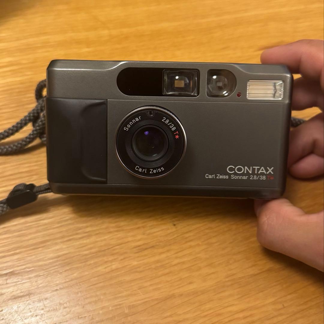 Contax T2 チタンブラック データパック付き Amazon.com : Contax T2 Titanium Black 35mm Film Camera : Electronics