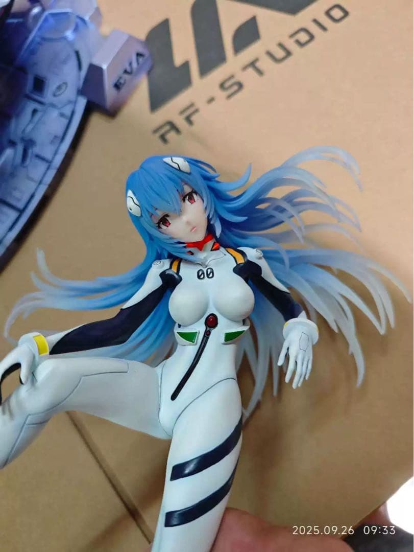 綾波レイ　フィギュア　エヴァンゲリオン