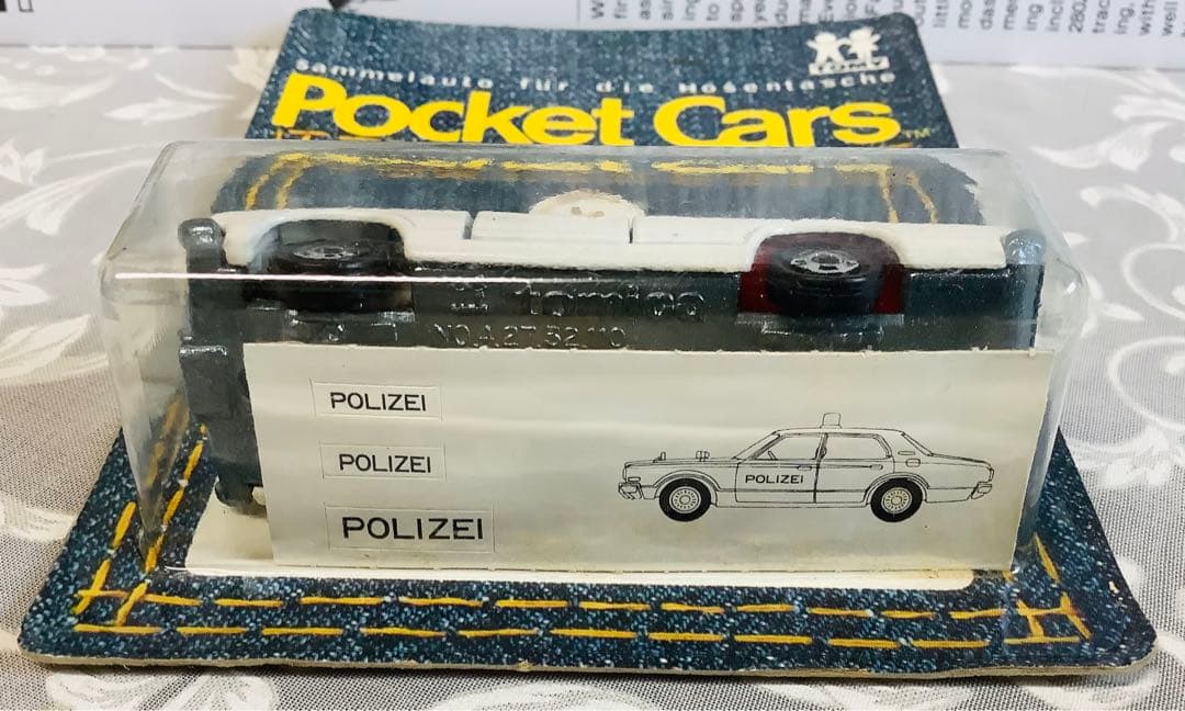 TOMY PocketCars ミニカー　トヨタクラウンパトカーPOLIZEI