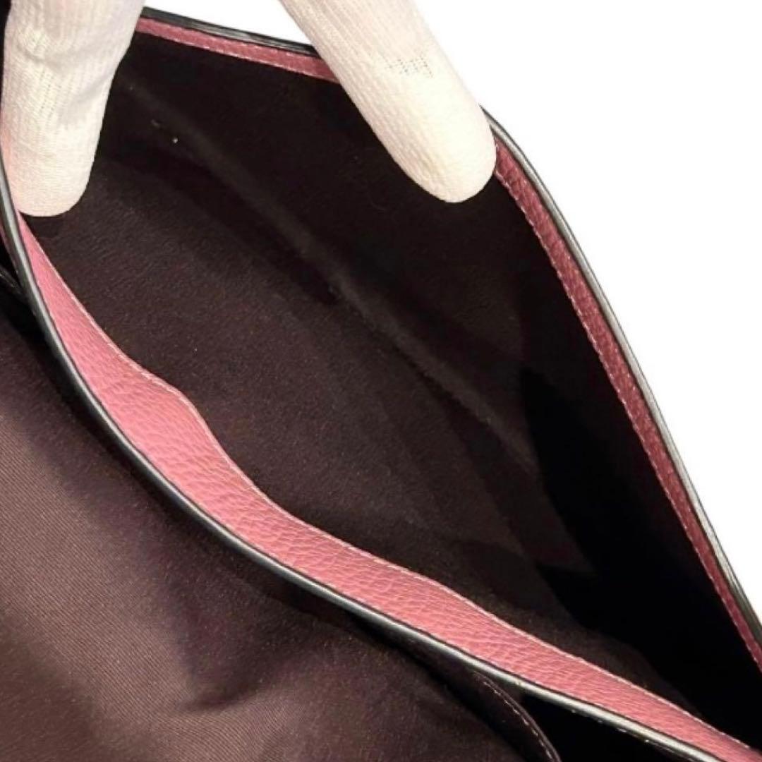 Seiko様 極美品✨コーチ ショルダーバッグ ピンク レザー 4521収納抜群