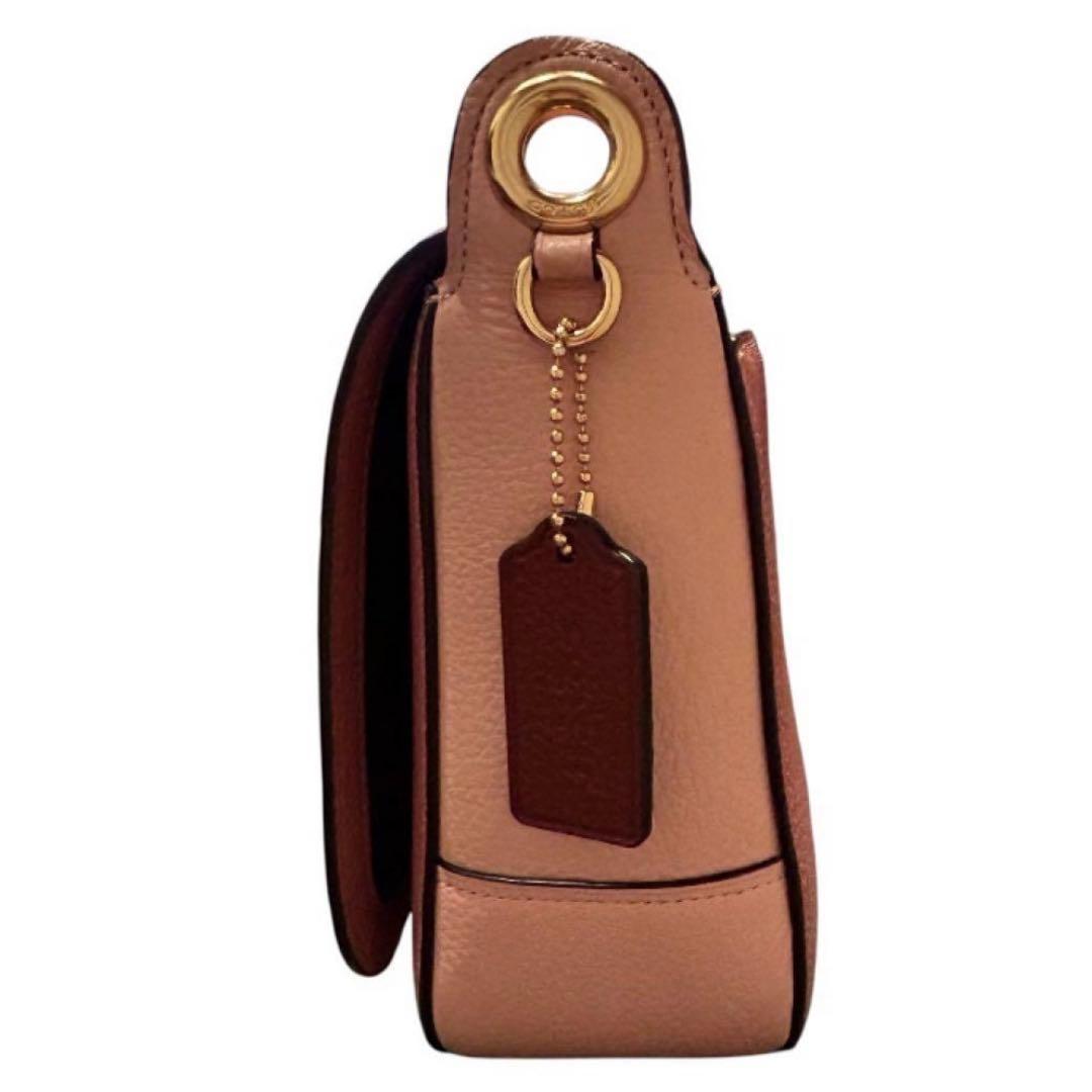 Seiko様 極美品✨コーチ ショルダーバッグ ピンク レザー 4521収納抜群