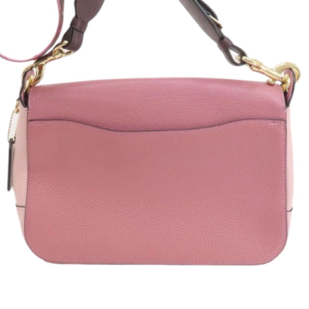 Seiko様 極美品✨コーチ ショルダーバッグ ピンク レザー 4521収納抜群