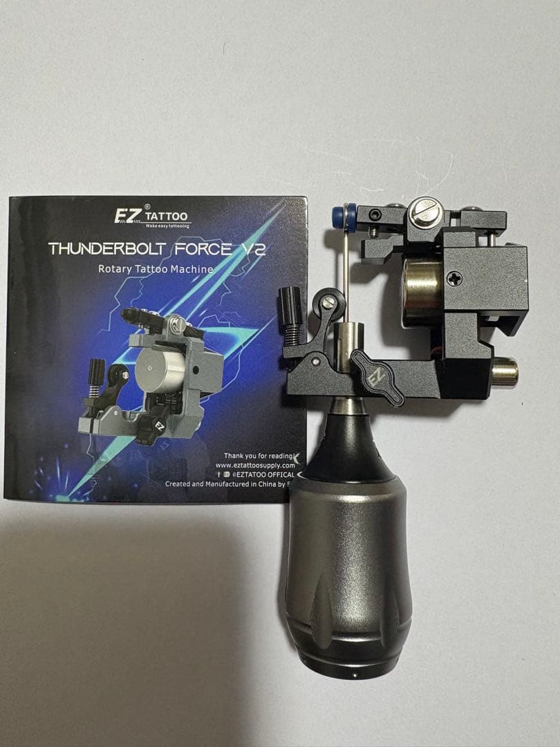 EZブランドのThunderbolt Force 2タトゥーマシン
