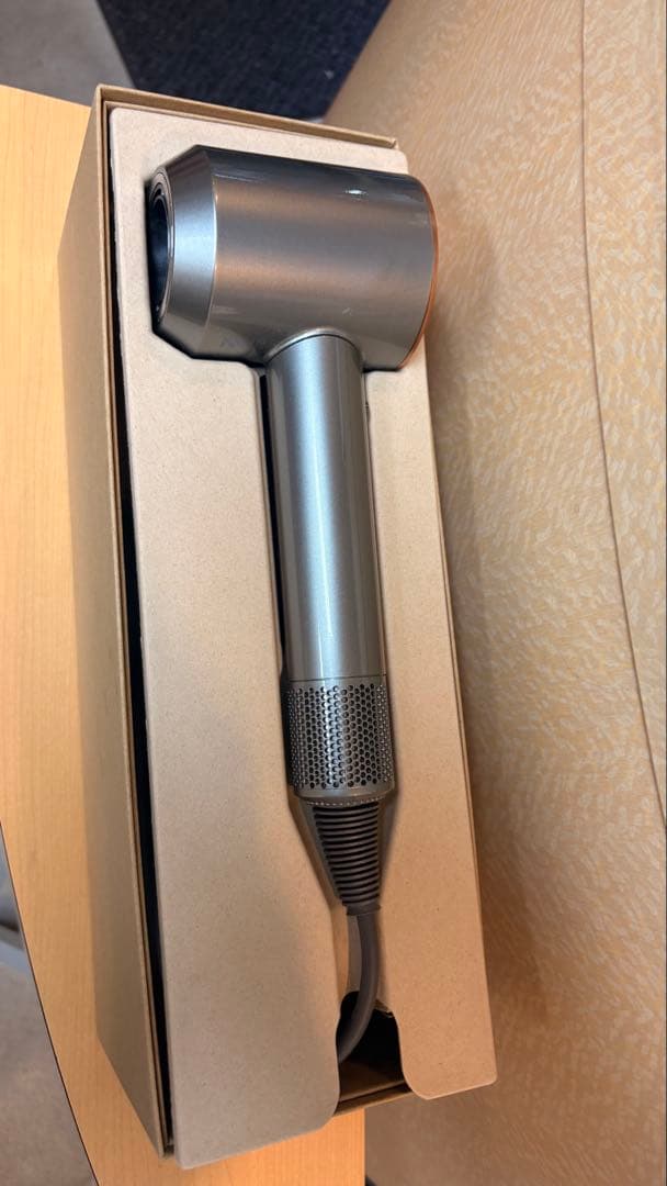ダイソン　スーパーソニック シャイン ドライヤー 正規品 HD15 ULF