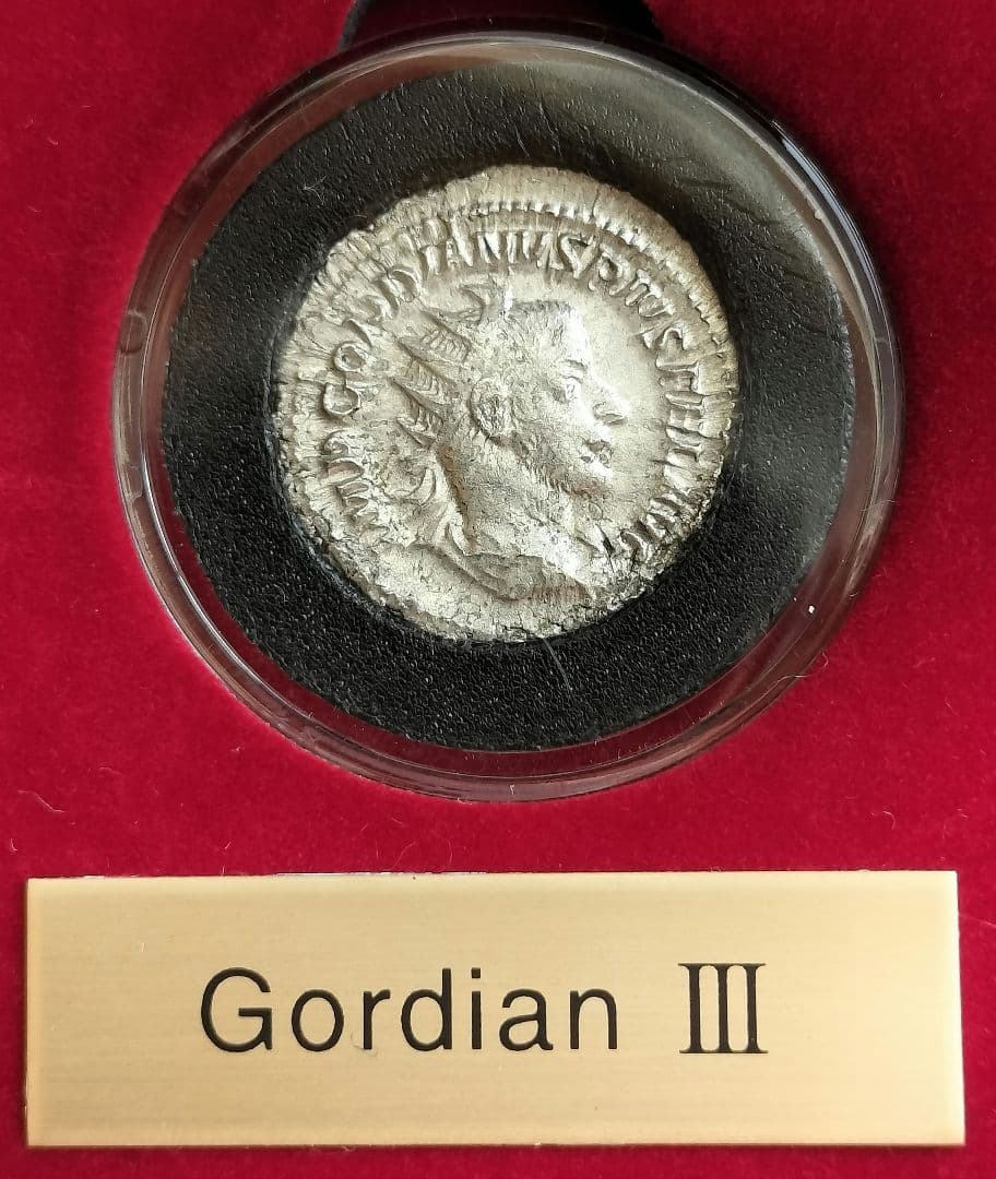 古代ローマのコイン・コレクション（全8点:銀貨5・銅貨3）