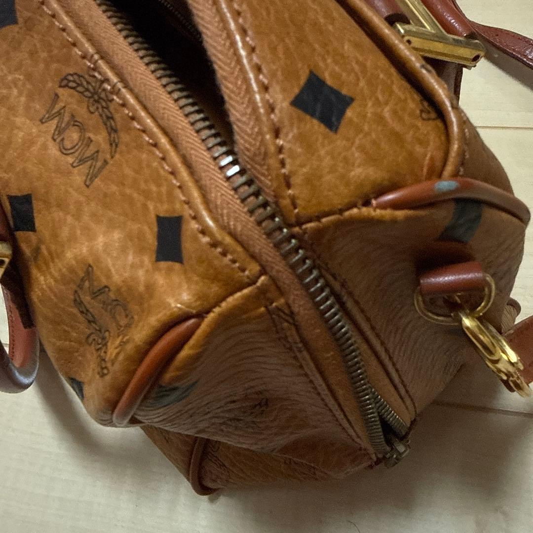 MCM ブラウンレザーハンドバッグ