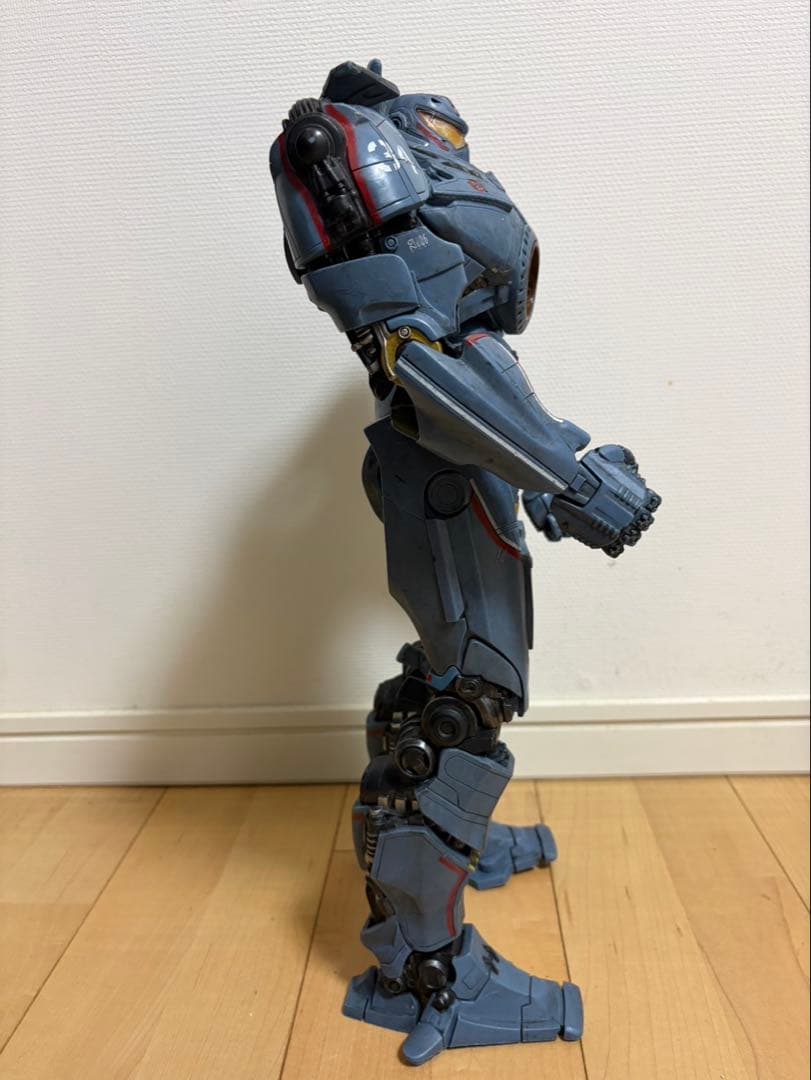 パシフィックリム　ジプシーデンジャー　ネカ　18インチ　フィギュア