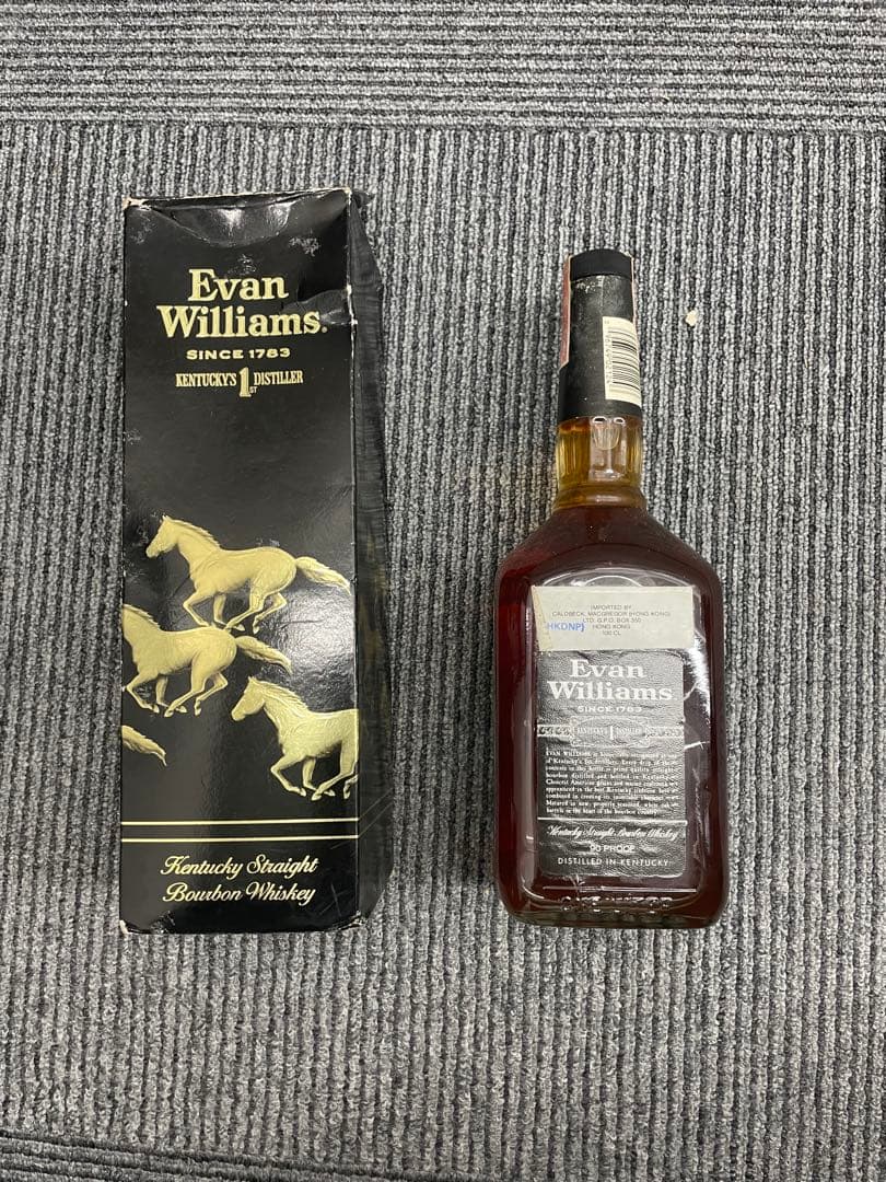 エヴァン・ウィリアムス 8年 ブラックラベル 90プルーフ