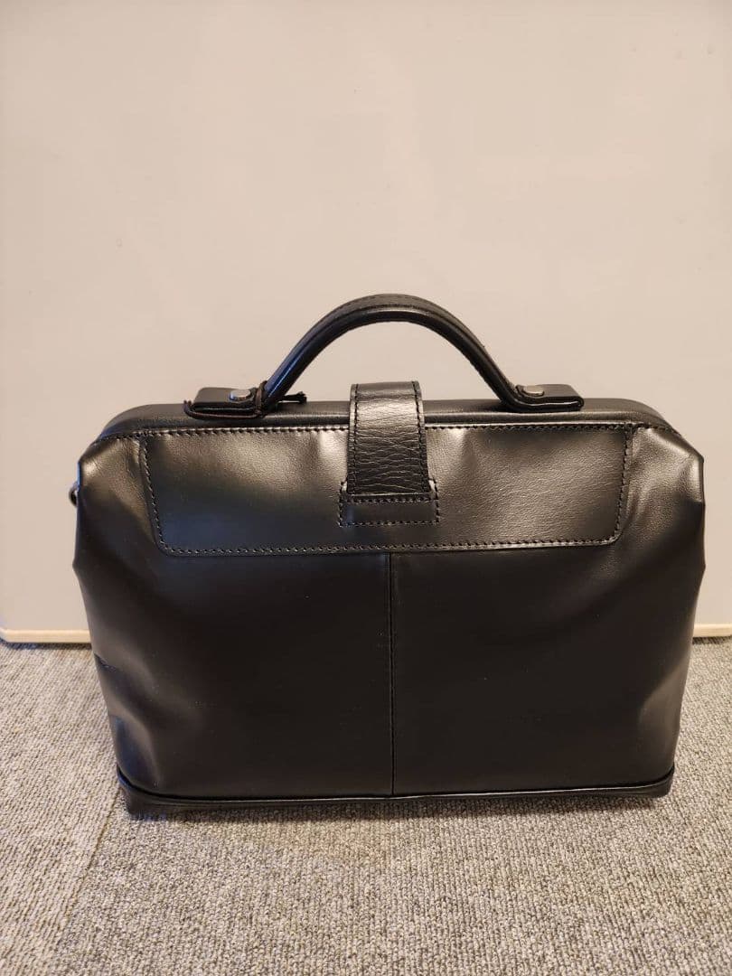 【未使用】ARTPHERE レザー 2WAY ミニダレスバッグ 馬革 ショルダー