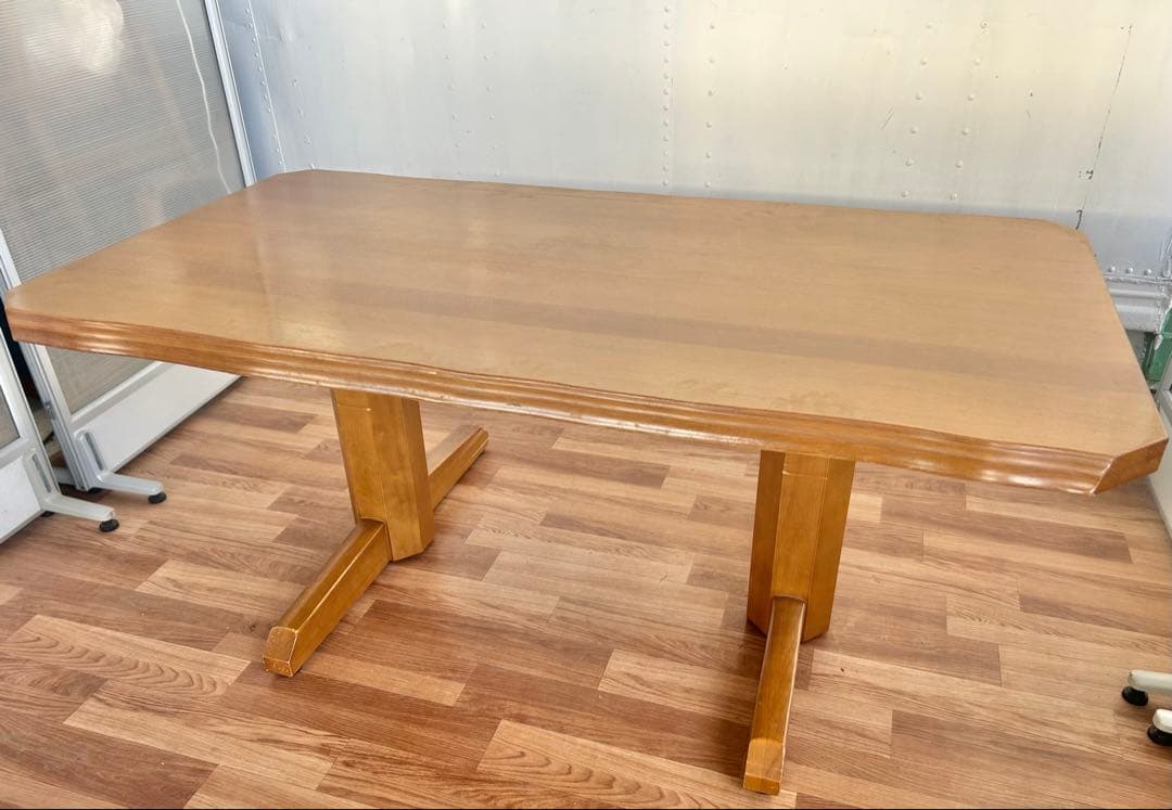 YuKi机　オシャレ　ナチュラル　インテリア