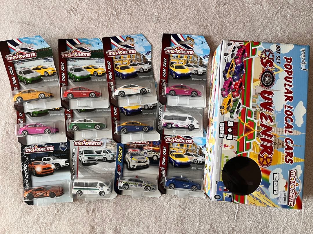 タイ　Majoretteミニカー箱入り12台セット