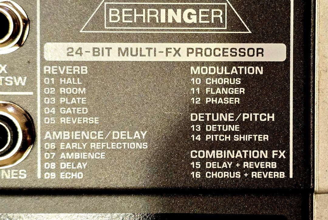 BEHRINGER XENYX X2222USB アナログミキサー 難点あり。