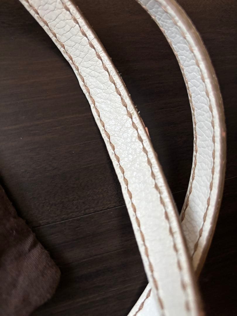 値下げ)TOD'S レザーショルダーバッグ白