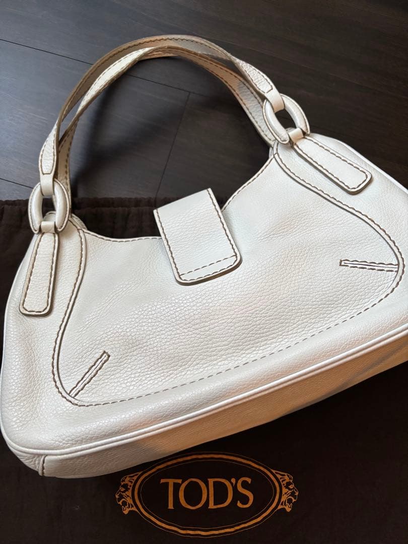 値下げ)TOD'S レザーショルダーバッグ白