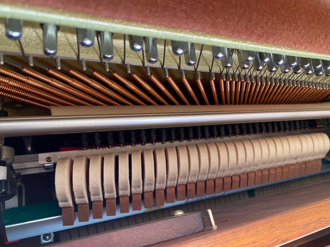 KAWAI アップライト ピアノ C-880FRGバーチ塗装仕上げ - メルカリ