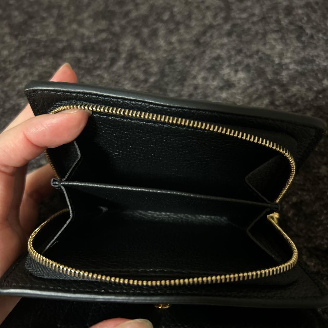 えびフィレオ食べたい様専用 LOUIS VUITTON ルイヴィトン 財布