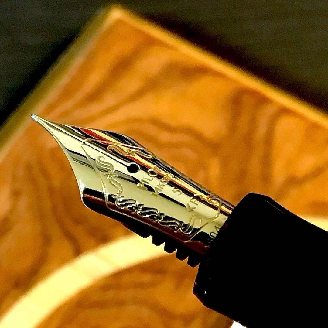 ☆超お勧め☆パイロット万年筆の原点☆パイロットカスタム74(F)☆極上の美品