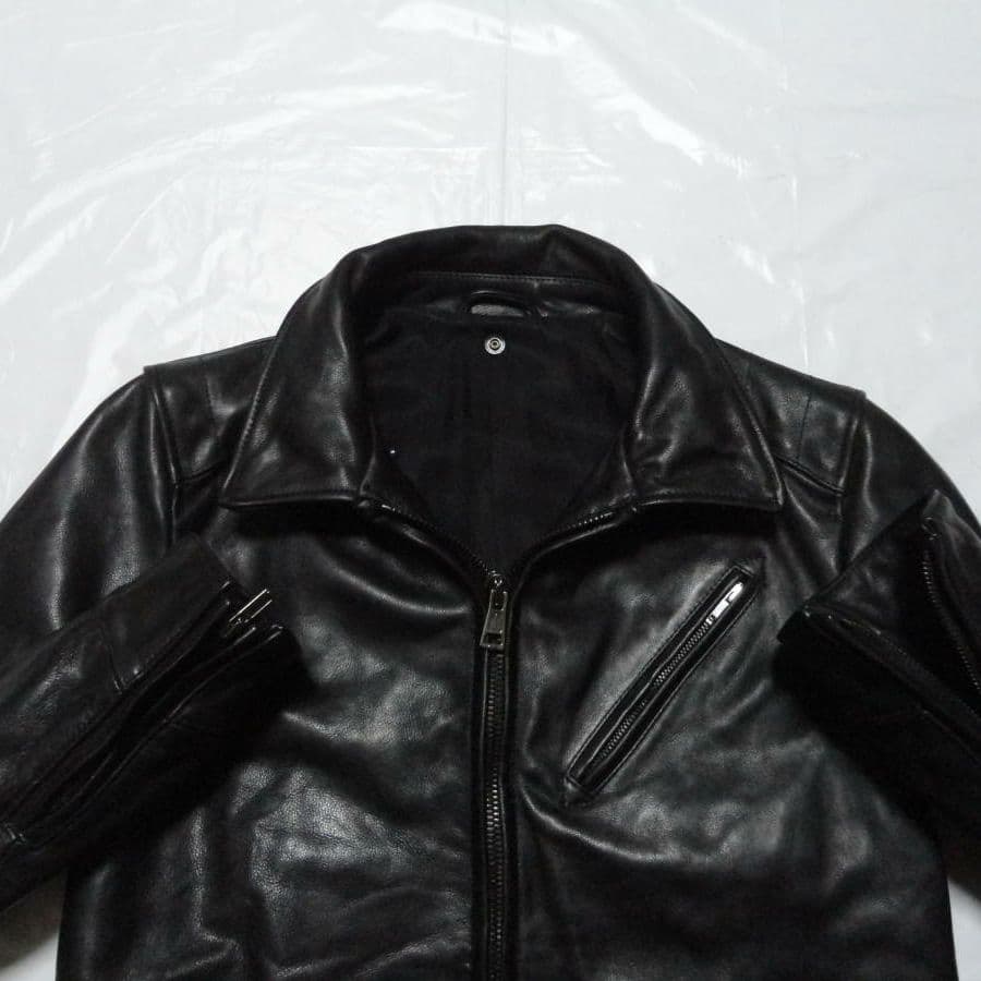 中綿シンサレート ラウンジリザード キップ・レザージャケット 黒3