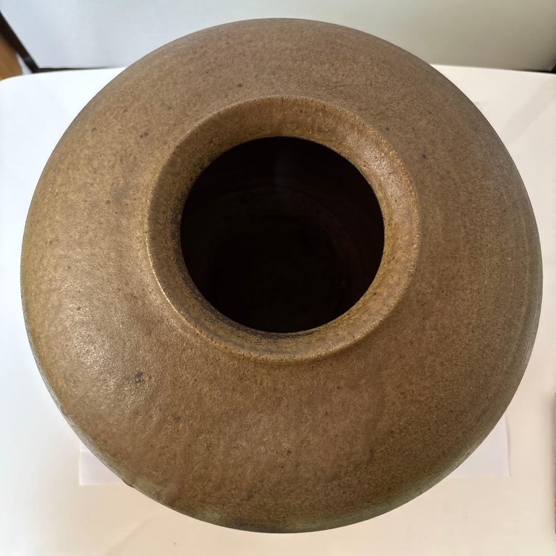 備前焼〕壺 茶色 球形 陶器広口 中村 勉作
