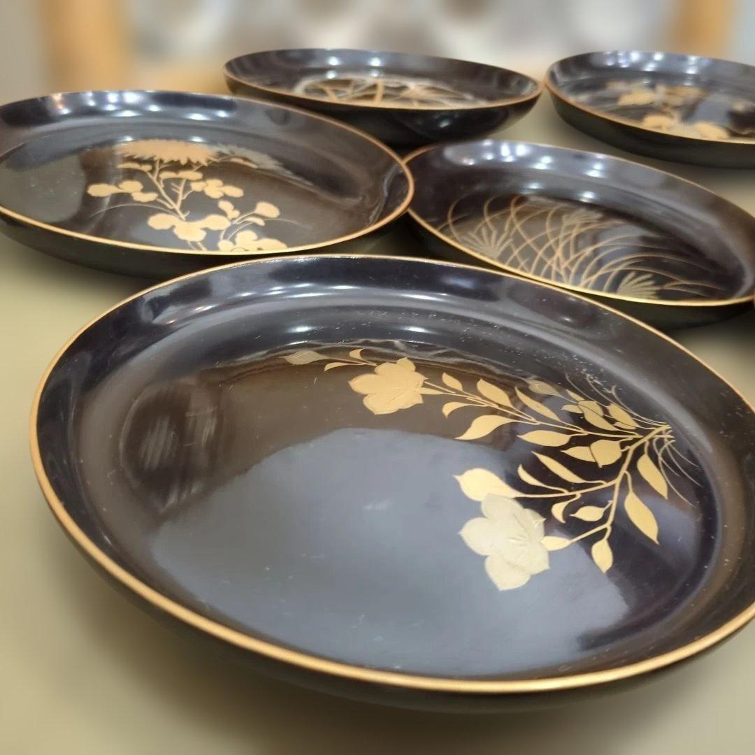 骨董　木皿　蒔絵　図変わり　草花　漆器　金彩　盆　丸盆　7枚