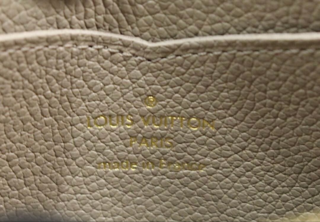 ジッピー　 パース　ベージュ　財布