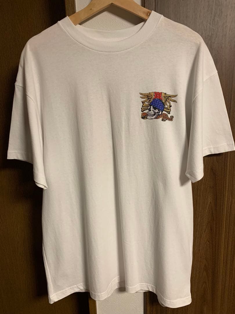 SANTA CRUZ ×QEE 20周年記念