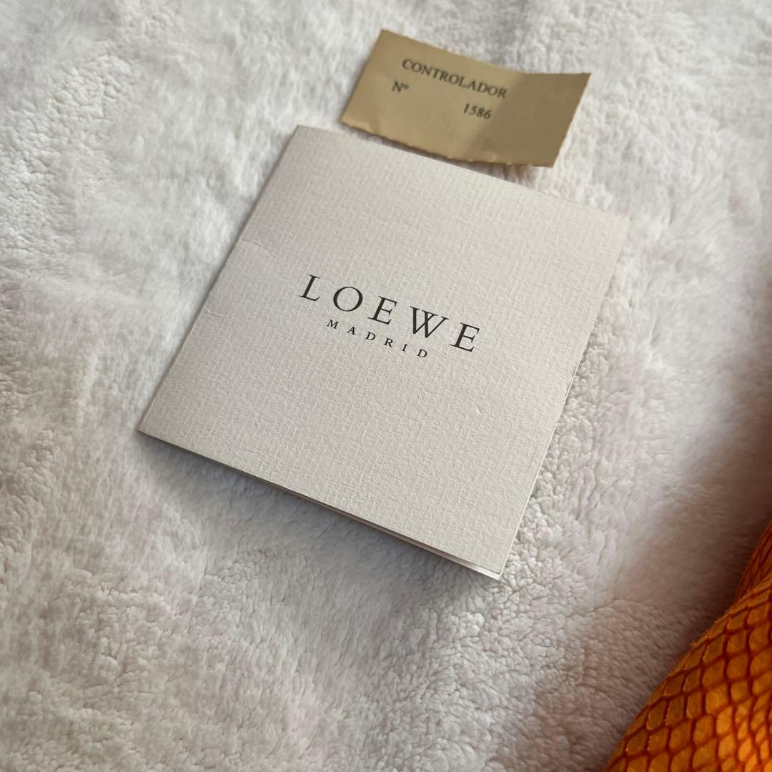 ロエベ LOEVE ショルダーバッグ　オレンジ