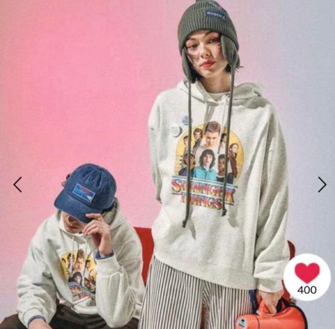 【10時間以内発送】ストレンジャーシングスniko and パーカー缶バッチつき