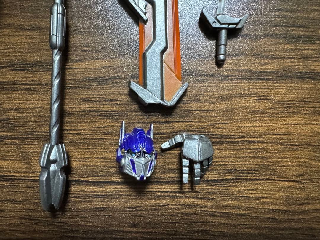 オプティマスプライム バンブルビー セット　リボルテック　トランペッター