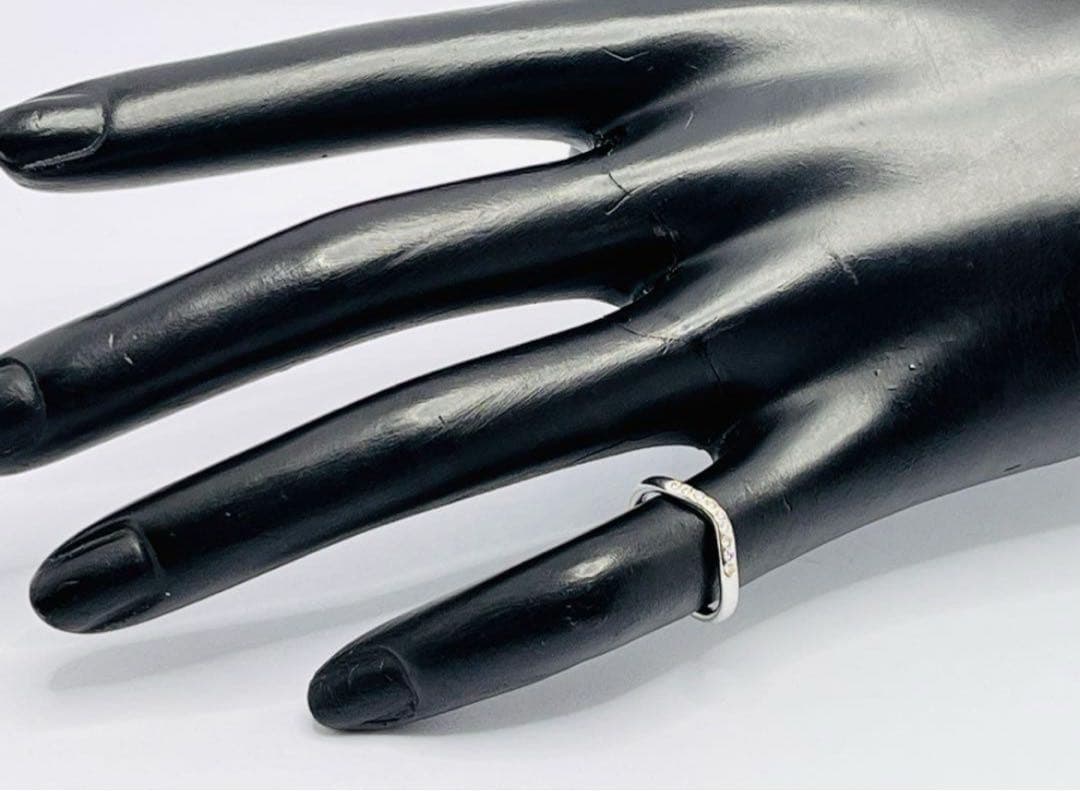 c664 ティファニー　カーブド　バンド　ダイヤ　9P プラチナ　リング　約5号