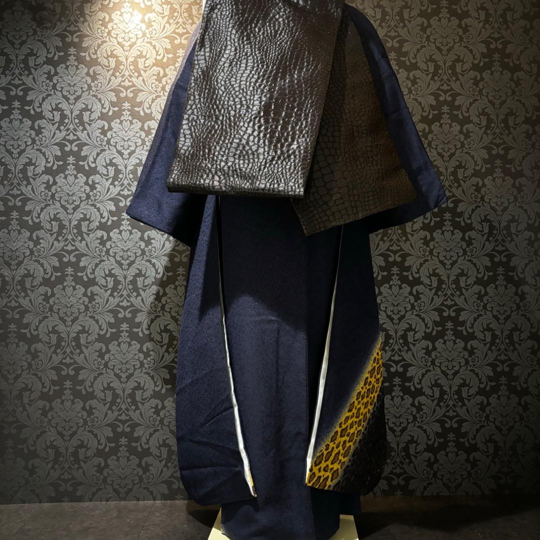 美品 銀通し ヒョウ柄 金彩 絞り 逸品 振袖 フルセット 振り袖 - メルカリ