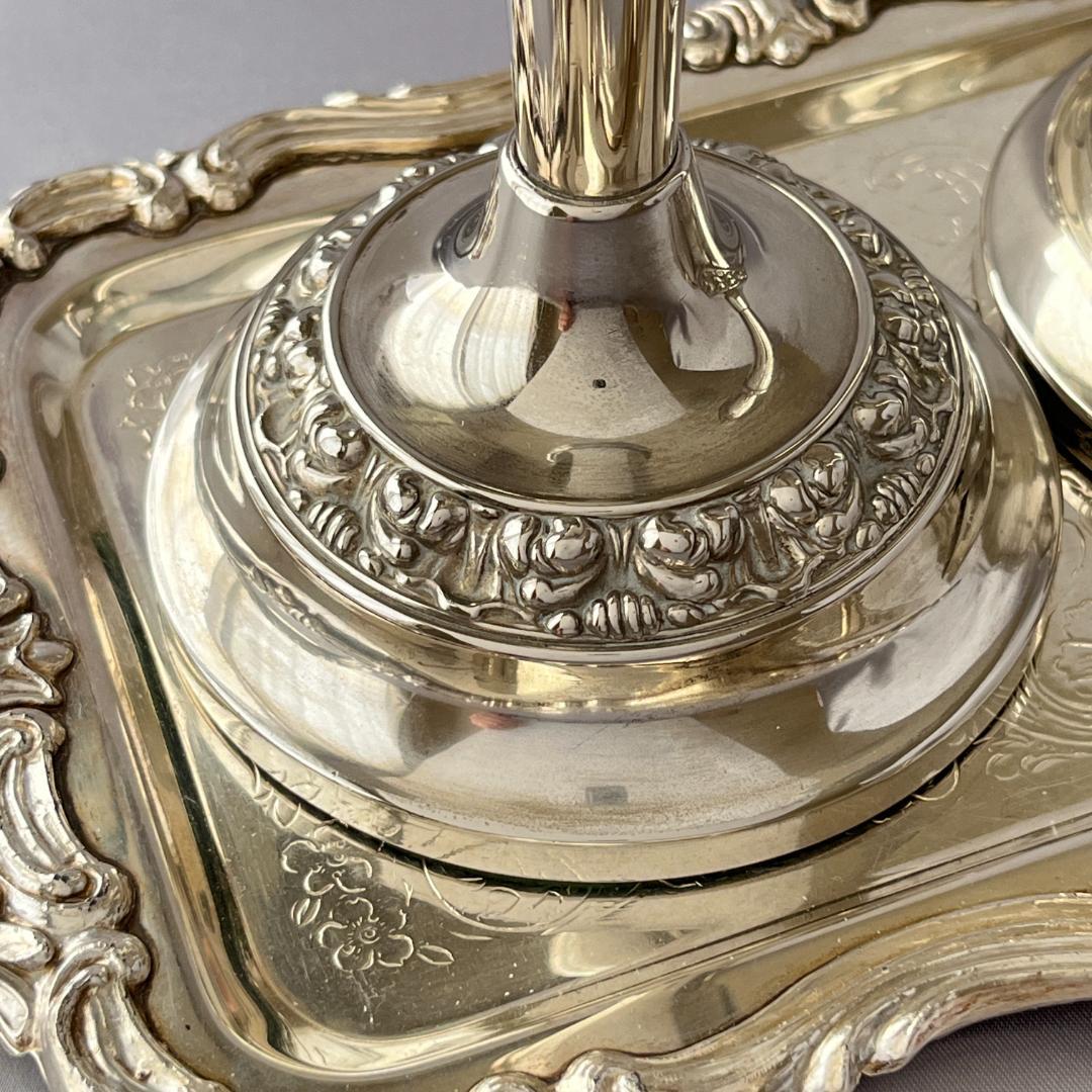 IANTHE】 薔薇モチーフのキャンドルスタンド/ホルダー 2本 【IANTHE