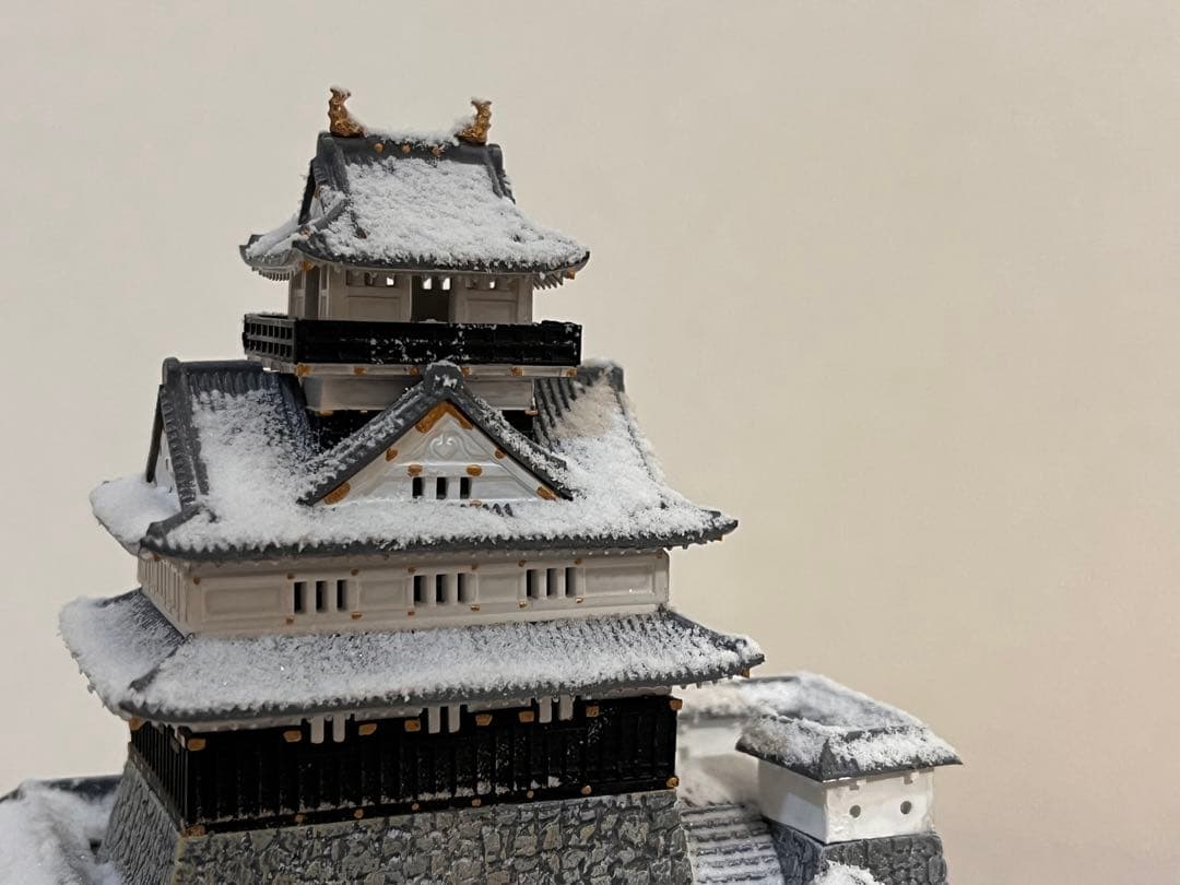 岐阜城　模型 プラモデル　組立済　完成品（雪　冬仕様）
