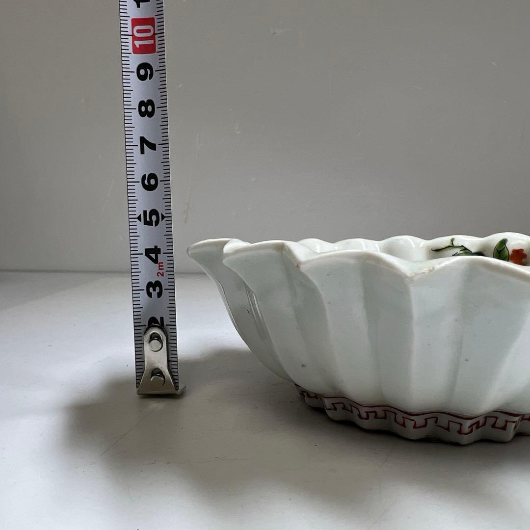 江戸中後期古伊万里赤絵花図 ギザギザ向付10客 木箱付