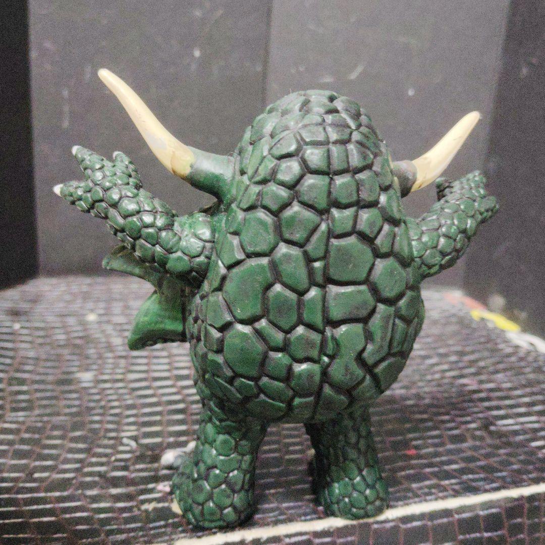 上野淳子ウルトラ怪獣旧型ソフビガルベロス.パンドン.アクマニアム.カデンダ