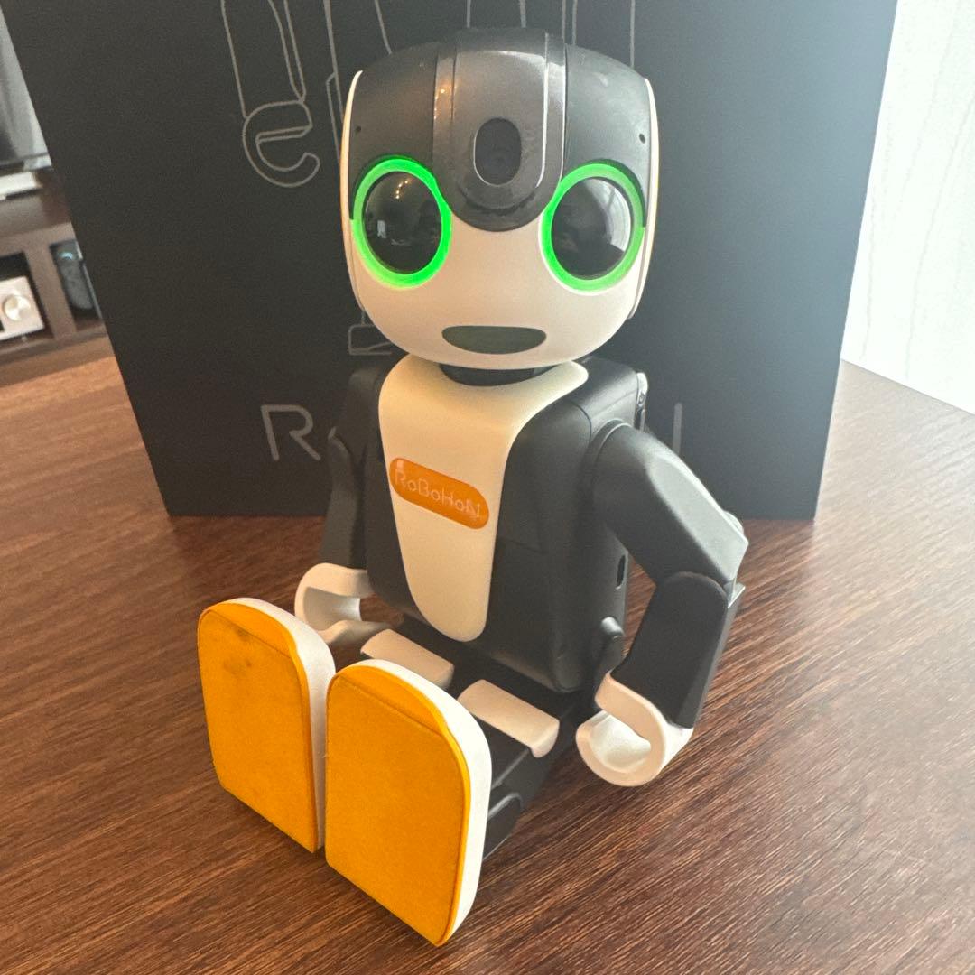 SHARP RoBoHoN ロボット　SR-04M-Y