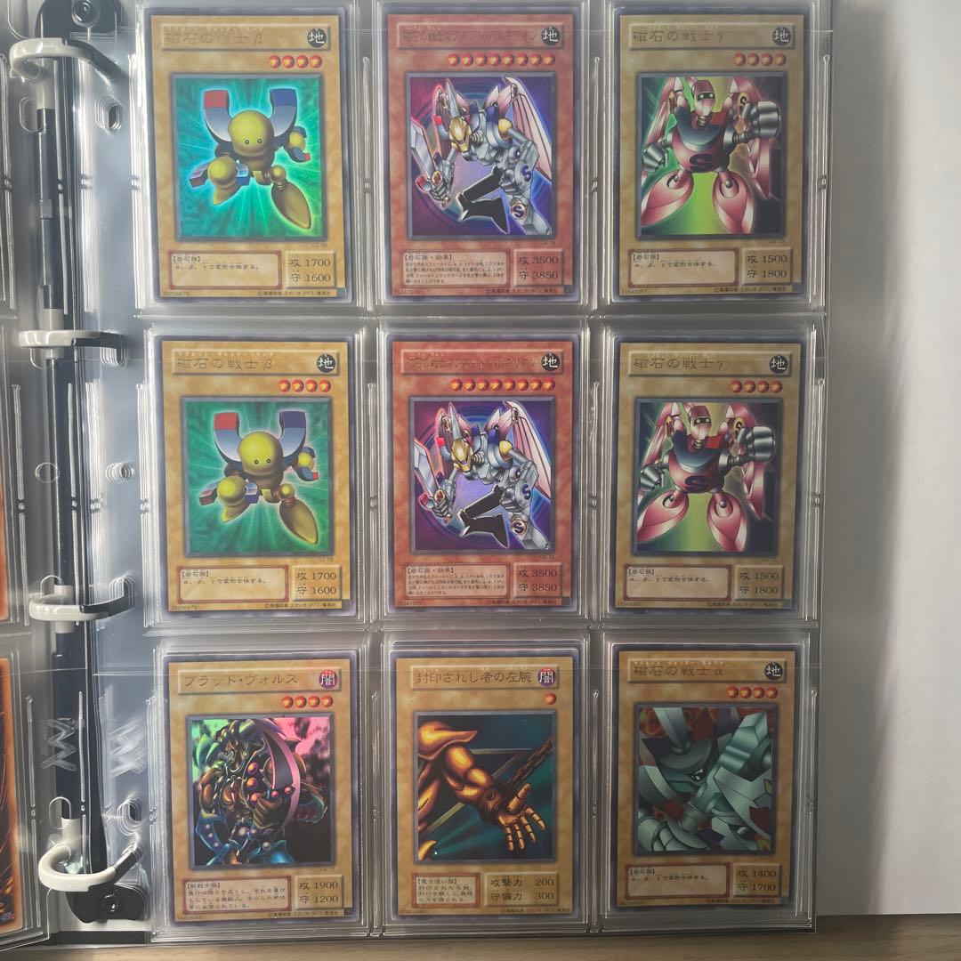 ジ*ク様 遊戯王カード　まとめ売り　青眼の白龍　初期　など　99枚