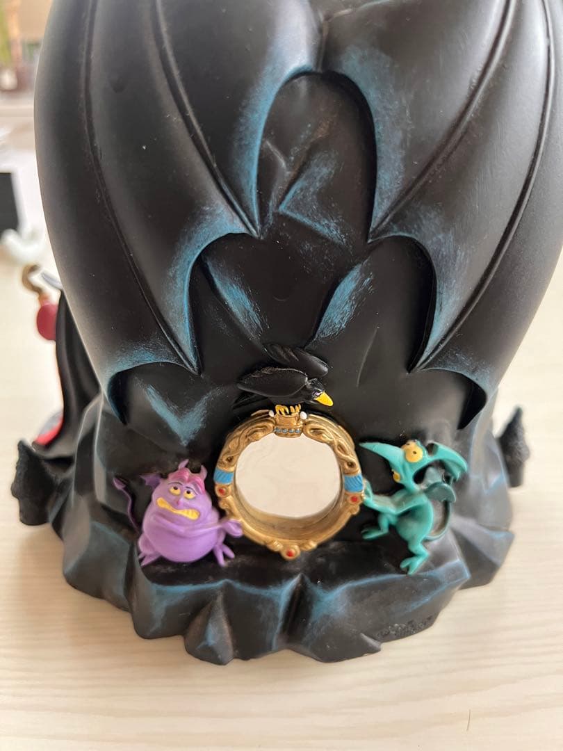 ディズニー ヴィランズ スノーグローブ