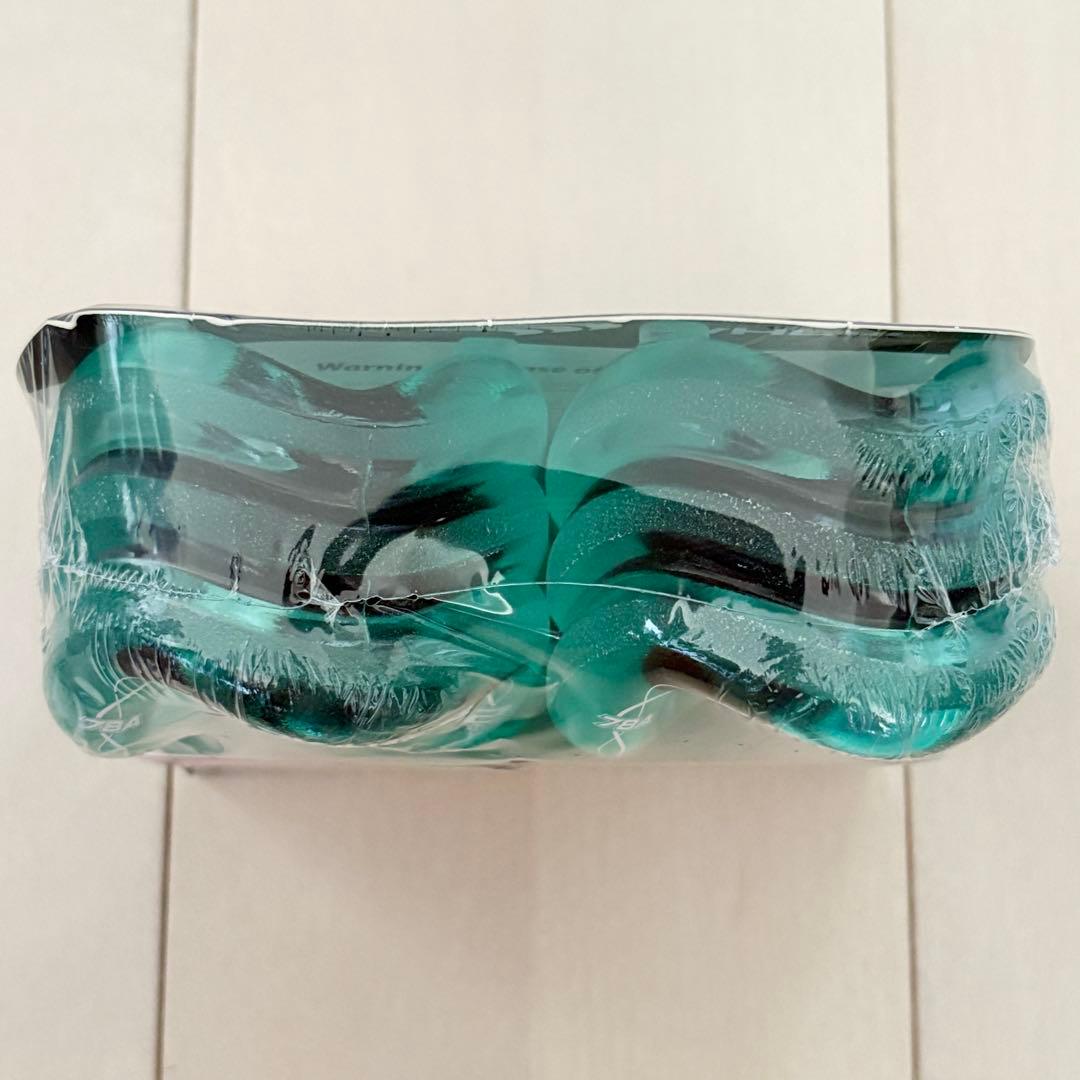 23☆新品 未開封☆ シャークウィール 72mm 78a クリア グリーン