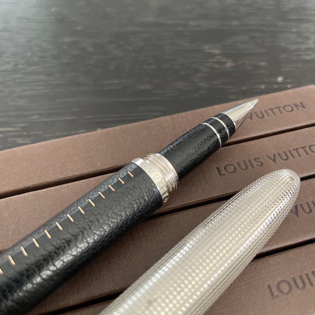 LOUIS VUITTON ルイヴィトン ドックキュイール レザー・替芯4本付き