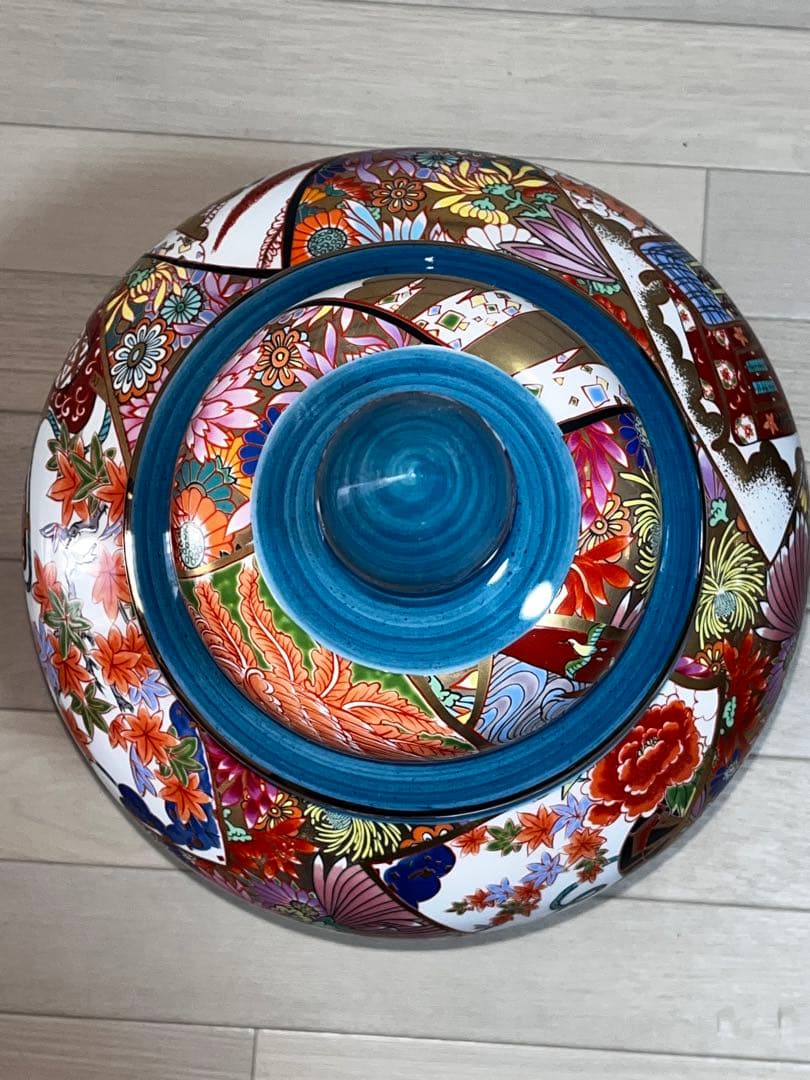 圧倒的最安価格】有田焼 勝右衛門作 染錦 金彩色絵花鳥紋 飾壺 【再