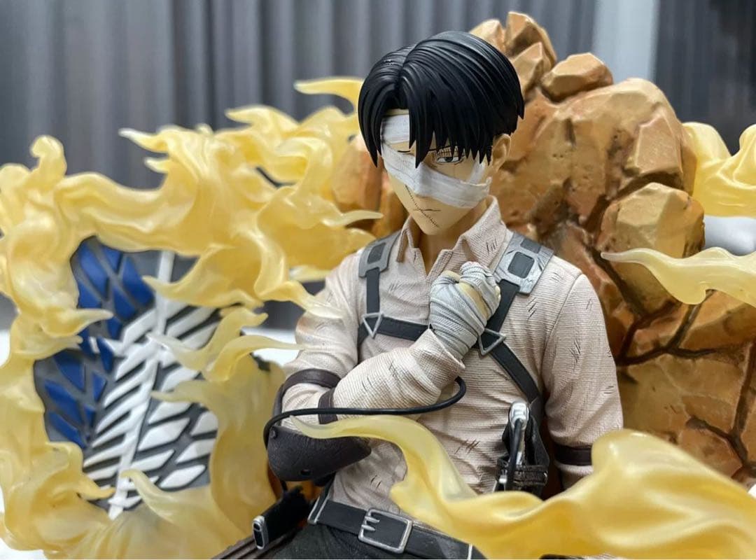 進撃の巨人クリスタガレージキット完成品