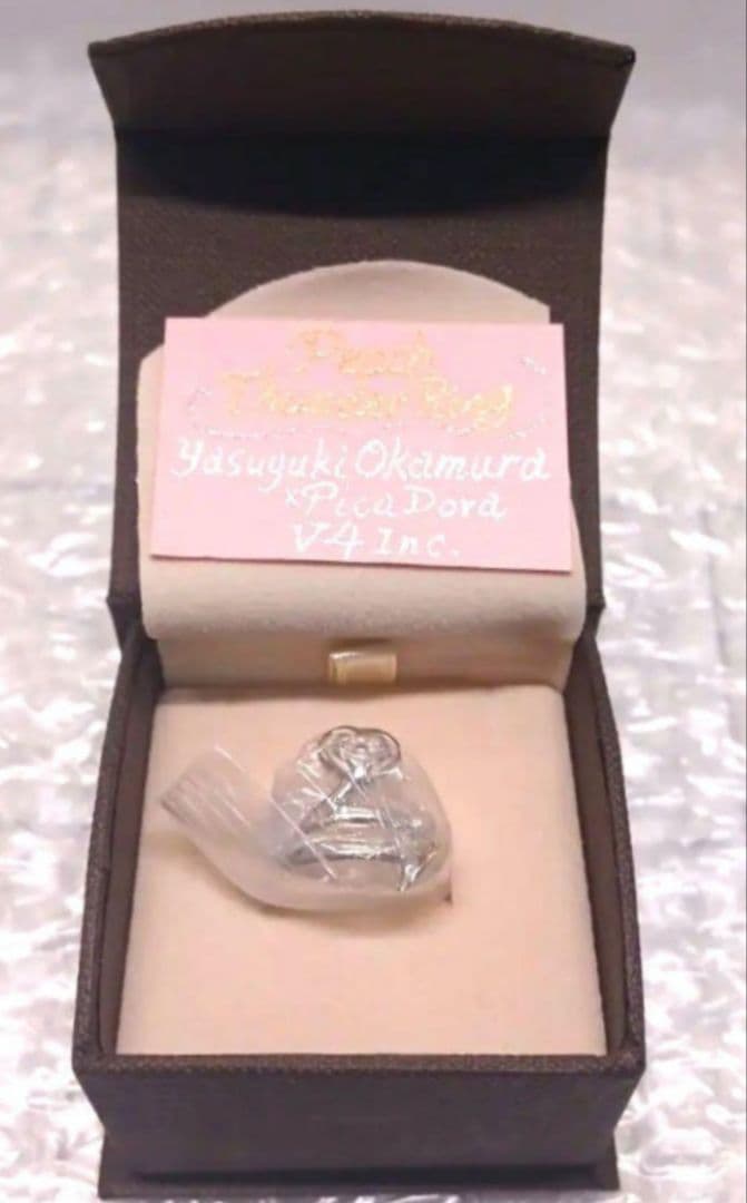 岡村靖幸 ピーチイヤリング 90年代グッツ 岡村靖幸 ピーチイヤリング