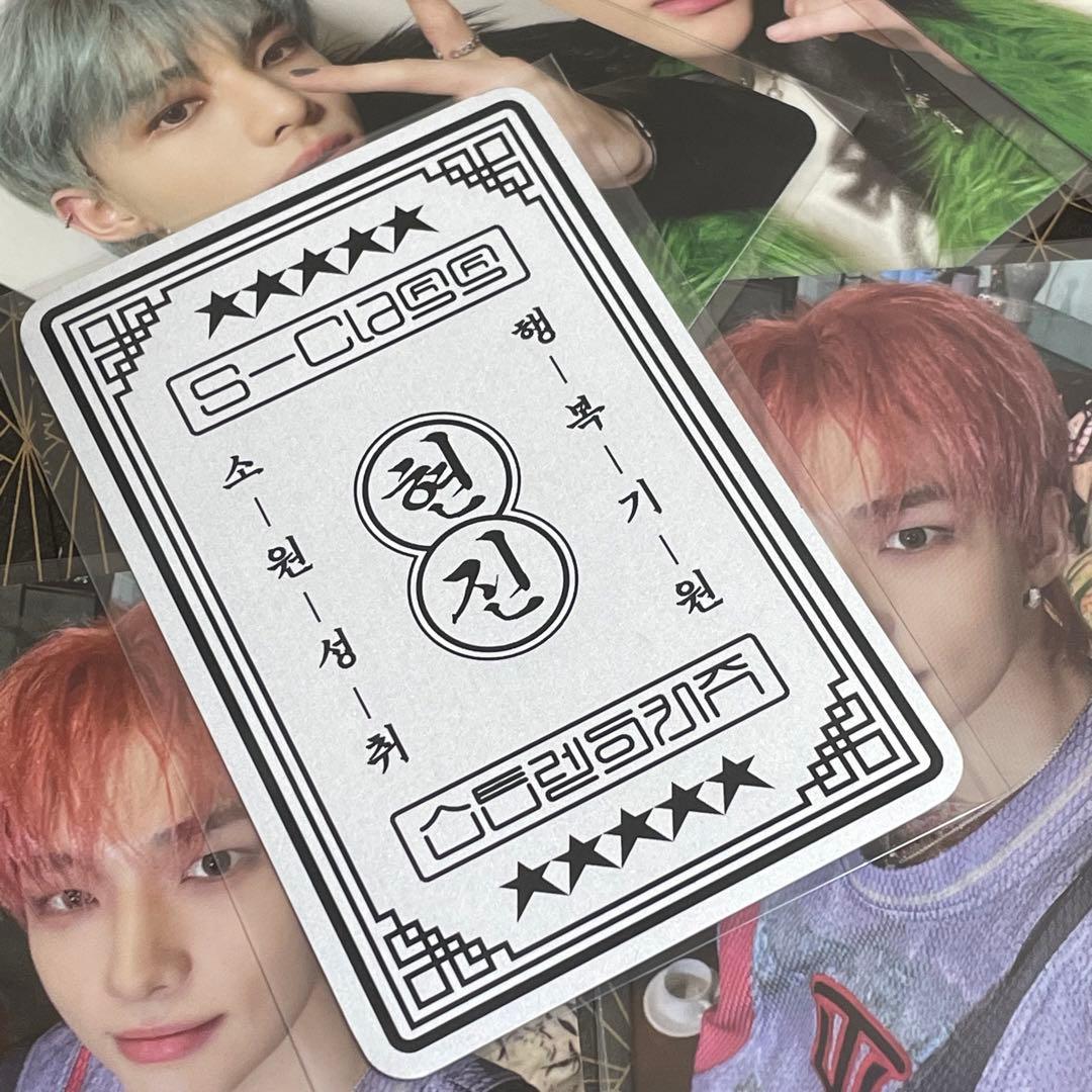 アリッサ・ホワイト＝グラズ直筆サイン入り超大型写真…ヘヴィメタルM