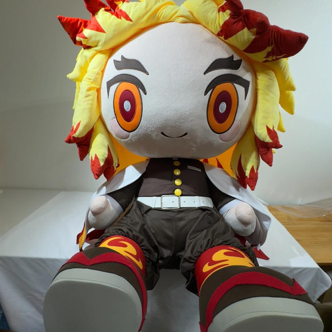 100体限定 どきゅーと 鬼滅の刃 超特大ぬいぐるみ 煉獄杏寿郎 タイトー